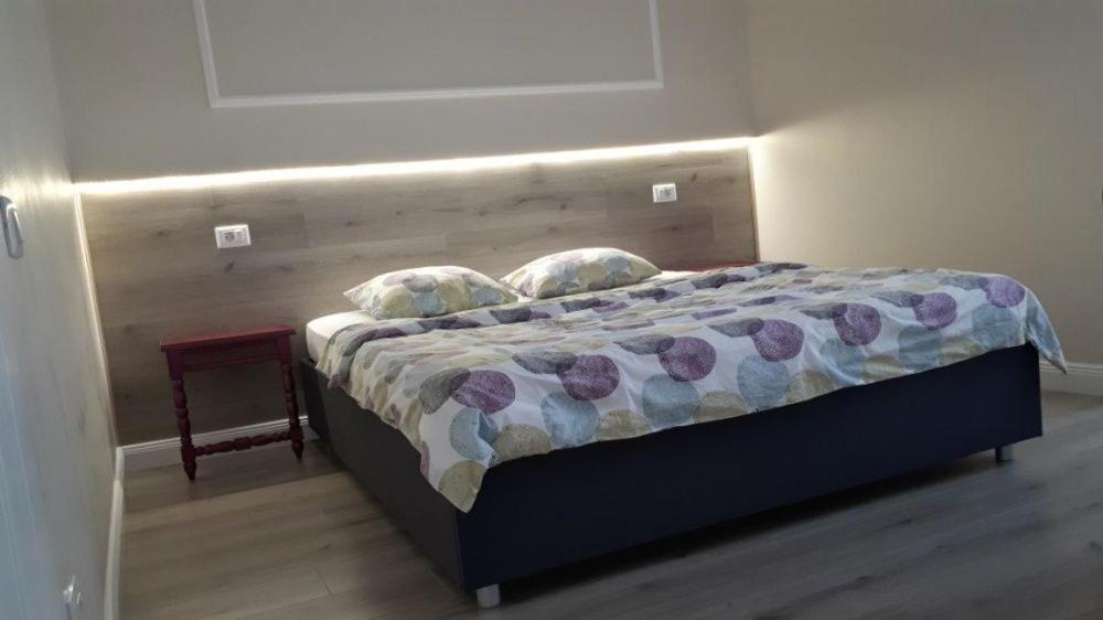 Апартаменты Apartament Ultracentral Констанца Экстерьер фото